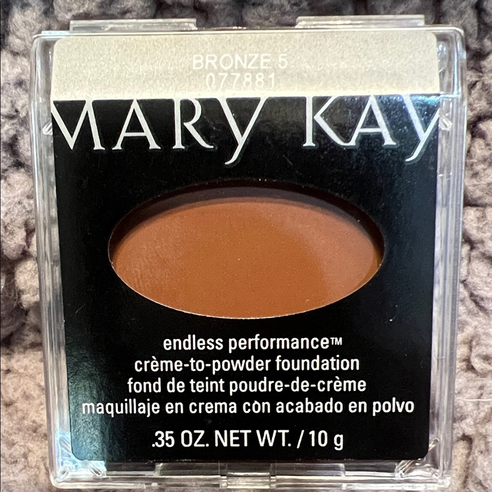 Mary Kay Crème-to-Powder Foundation - Bronze 5